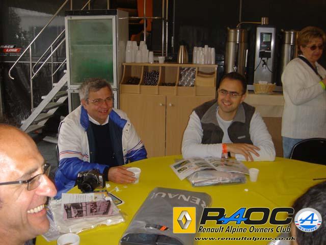 Zolder-05-breakfast-group-3-sf