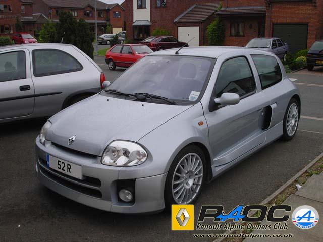 Clio V6 5 sf